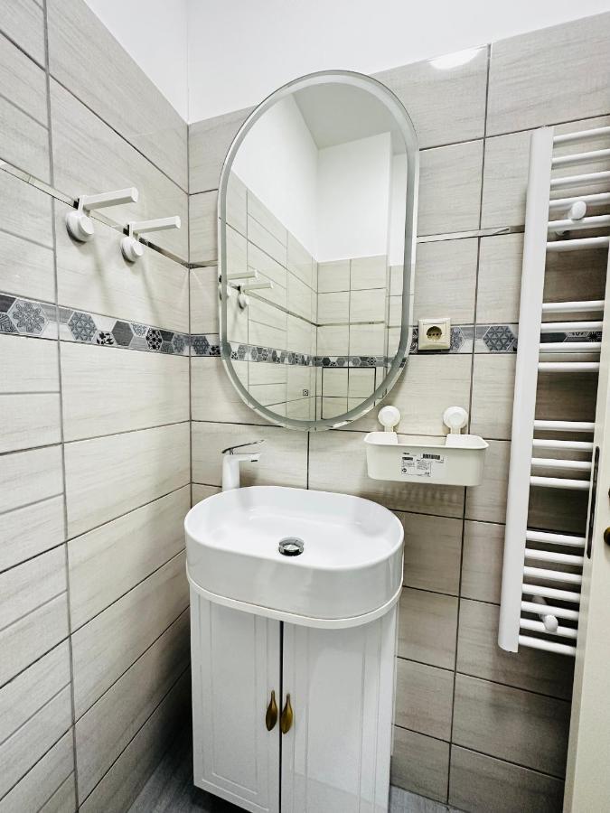 Krisztina 21 Apartment Budapest Esterno foto