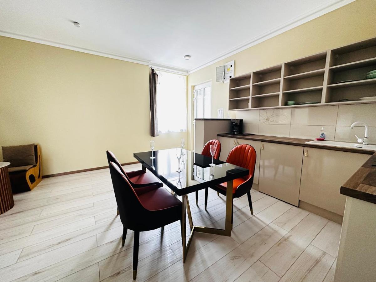 Krisztina 21 Apartment Budapest Esterno foto