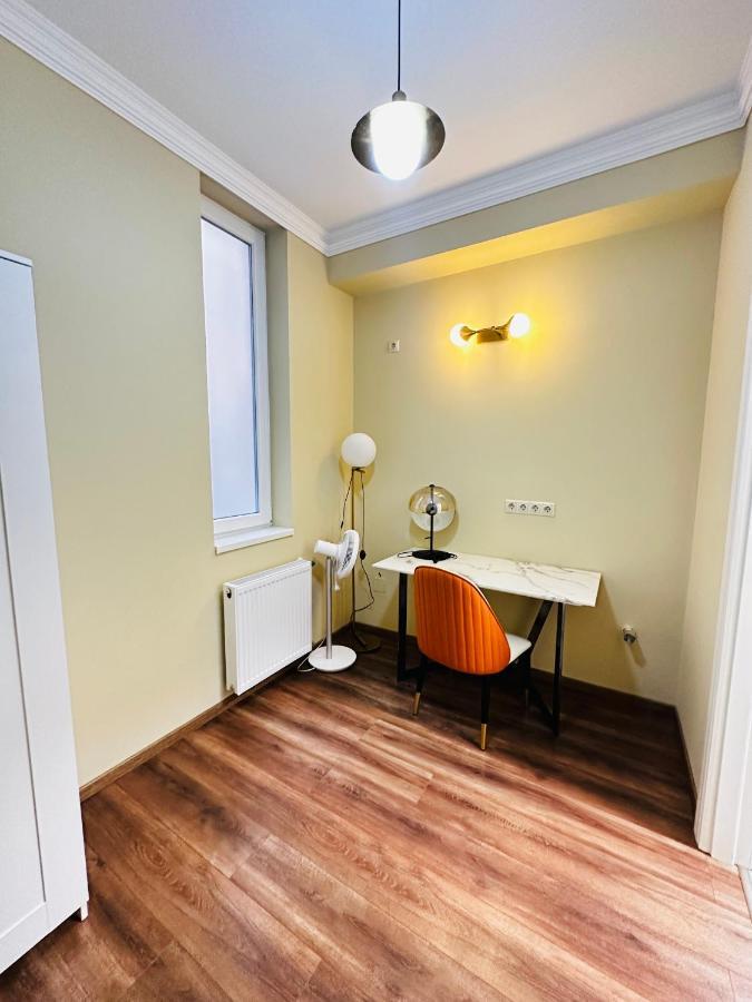 Krisztina 21 Apartment Budapest Esterno foto