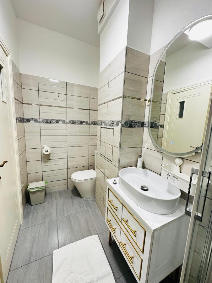 Krisztina 21 Apartment Budapest Esterno foto